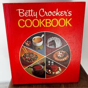 Vintage Betty Crocker’s Cookbook Red 5 Ring Binder Cook Boom